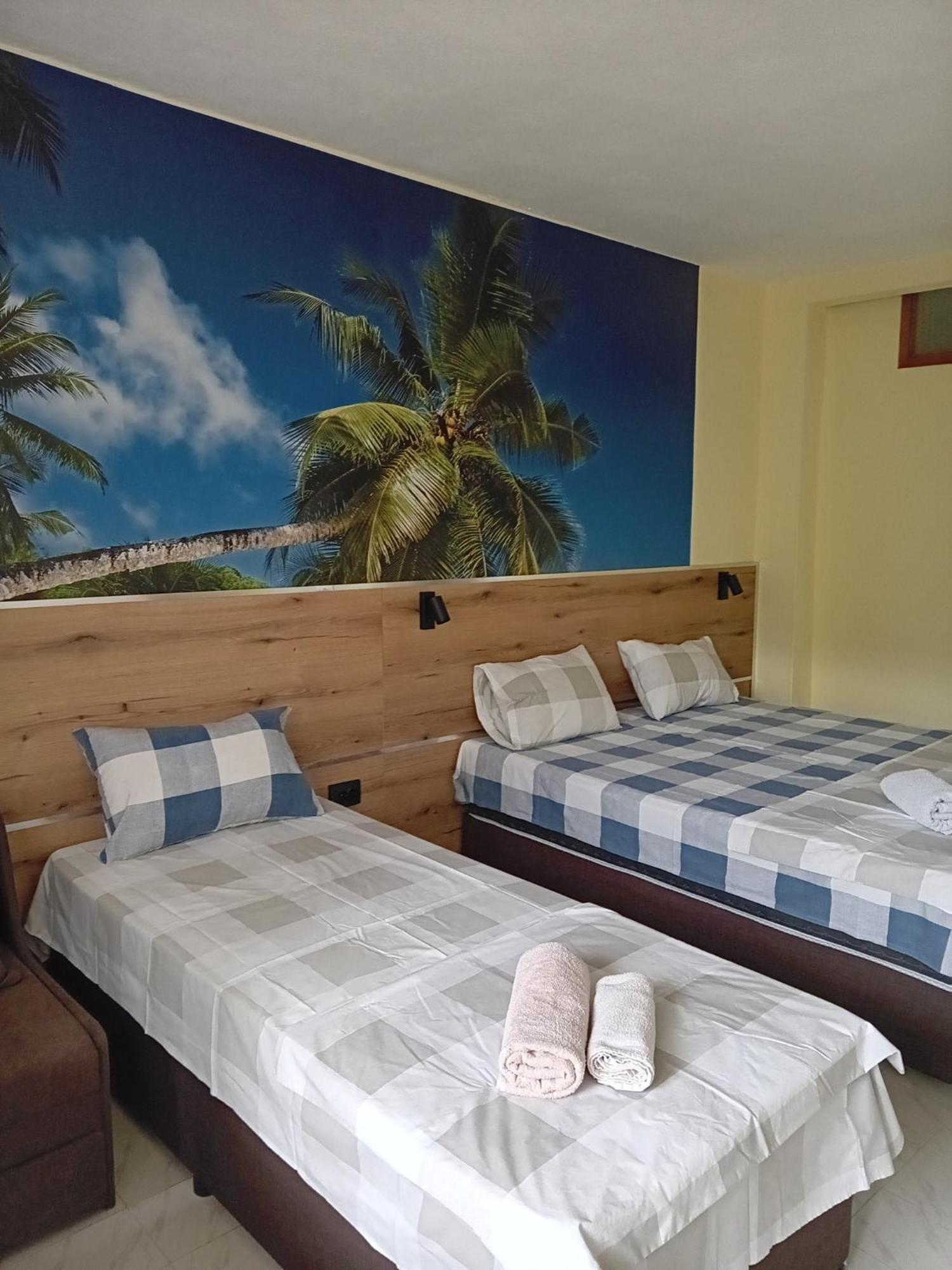 Guesthouse Oasis Kiten  Exterior foto